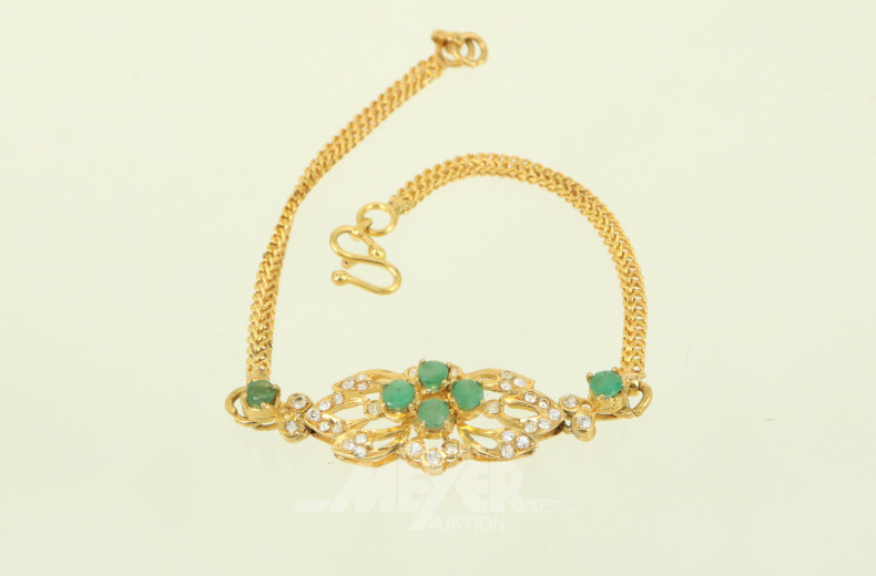 Schmuckgarnitur in 22K GG gestempelt, mit grünen Schmucksteinen und Diamant-Imitationen