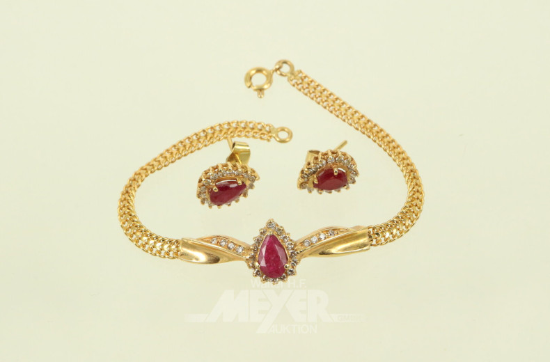 Schmuckgarnitur mit roten Schmucksteinen und Diamant-Imitationen