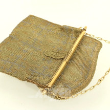 Los 50: Einzigartiges Abendtäschchen in 750 GG, "Kettenhemd"