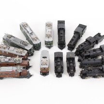 Los 441: 15 Konvolut versch. Triebwagen und Loks u.a. BEMO