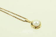 Kette mit Perlenanhänger