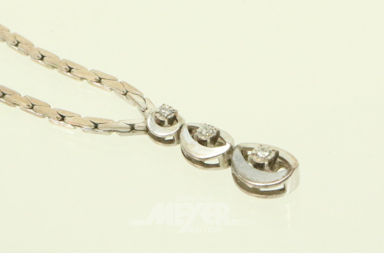 Collier mit 3 kl. Brillanten