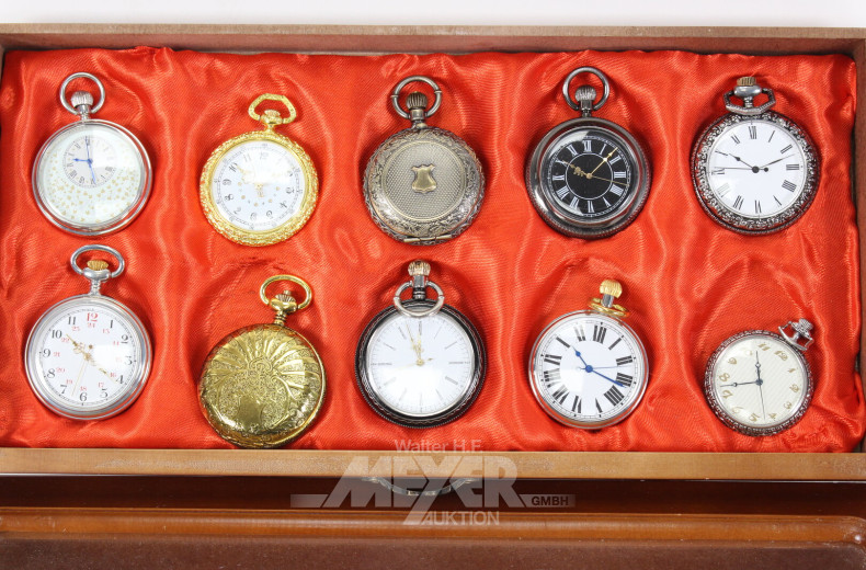Konvolut Taschenuhren im Schaukasten
