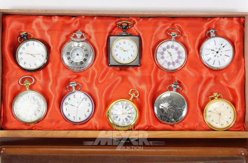 Konvolut Taschenuhren im Schaukasten