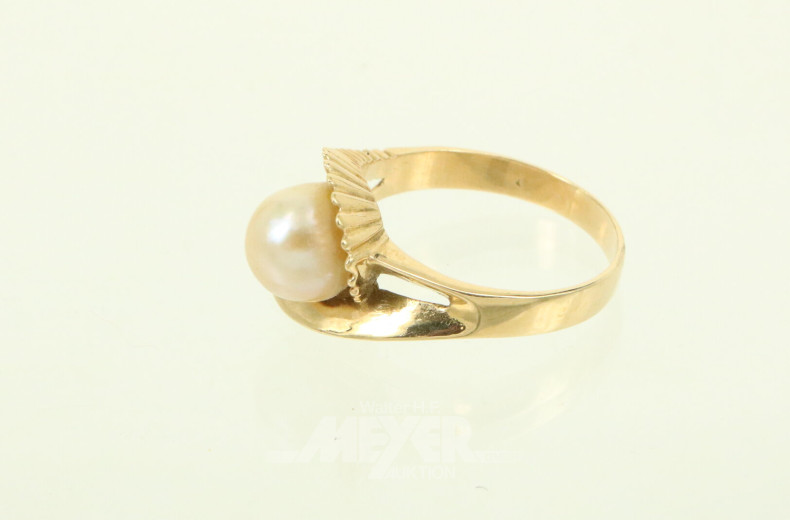 Damenring, besetzt mit 1 Perle
