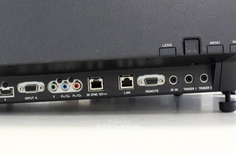 Beamer / Video Projektor