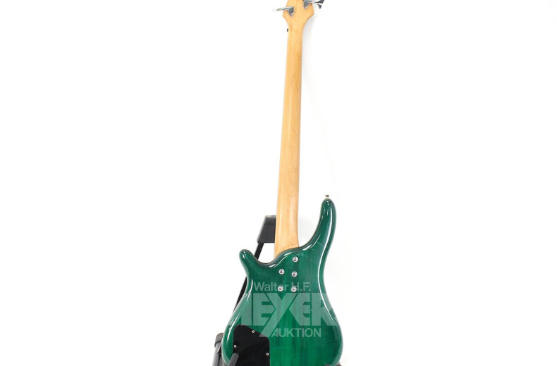 E-Bass, bez. KEN ROSE, grün