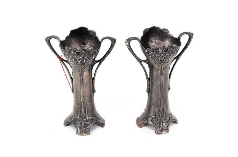 Paar Tischkerzenleuchter im Art Nouveau-Stil