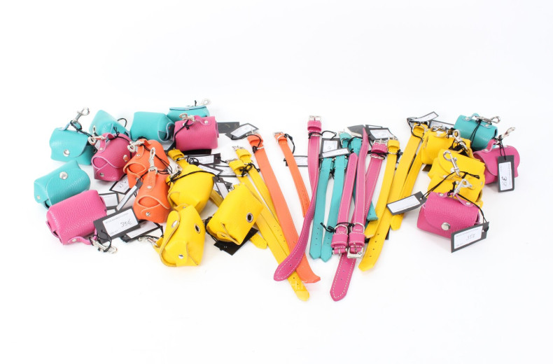 gr. Posten Hundezubehör, best. aus: