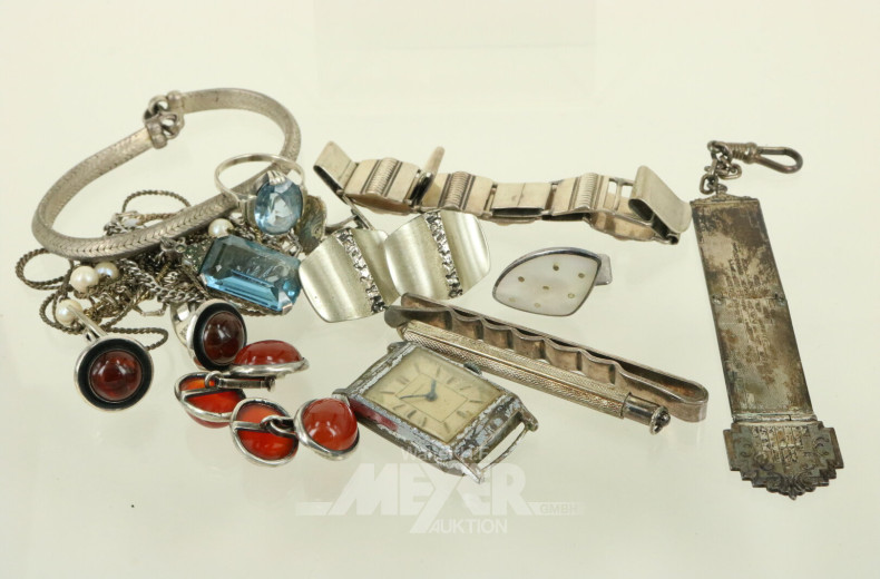 Konvolut Silberschmuck, best. aus Manschettenknöpfe, Ketten, Taschenuhren, Anhänger etc.