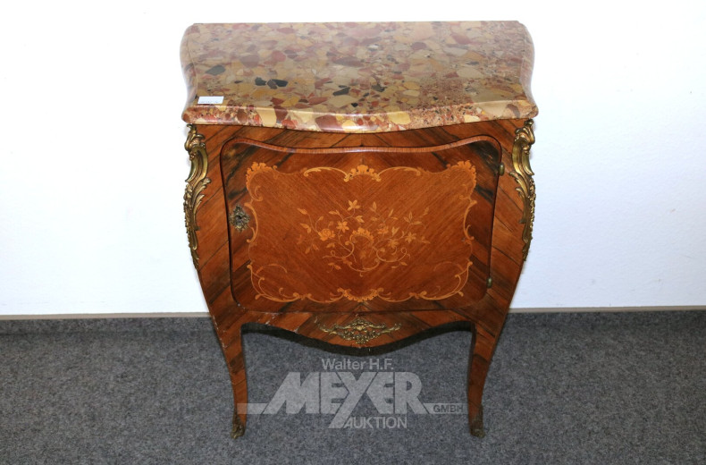 Beinkommode im französischen Stil