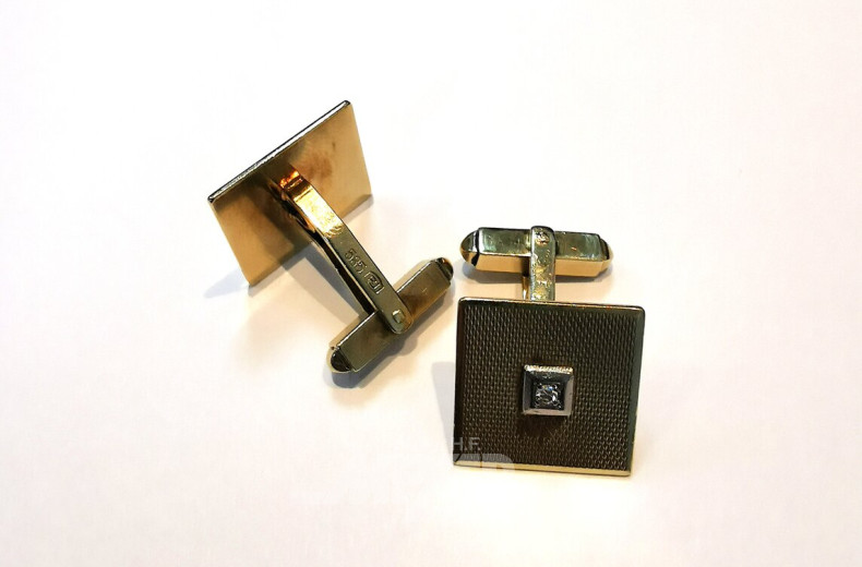 Paar Manschettenknöpfe