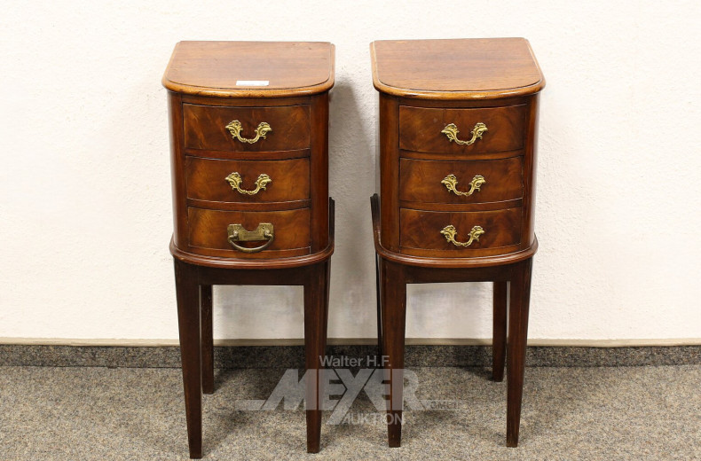 2 kl. Beistell-Beinkommoden, Pärchen