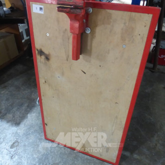 mobile Werkbank mit Schraubstock