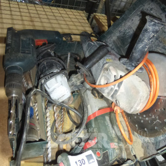 Posten Handmaschinen, u.a. Winkelschleifmaschine gr. + kl., 2 Bohrmaschinen