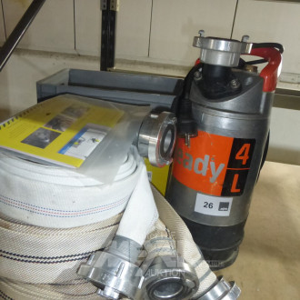 Schmutzwasser-Pumpenset, best. aus: C-Rohrschläuchen, Pumpe JUNG Typ: Ready 4L, Flutbox