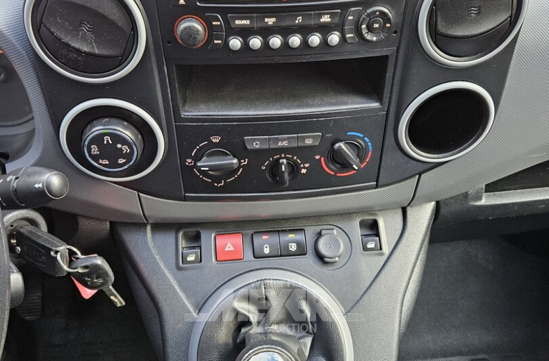 Peugeot Partner Avantage Kastenwagen, weiß