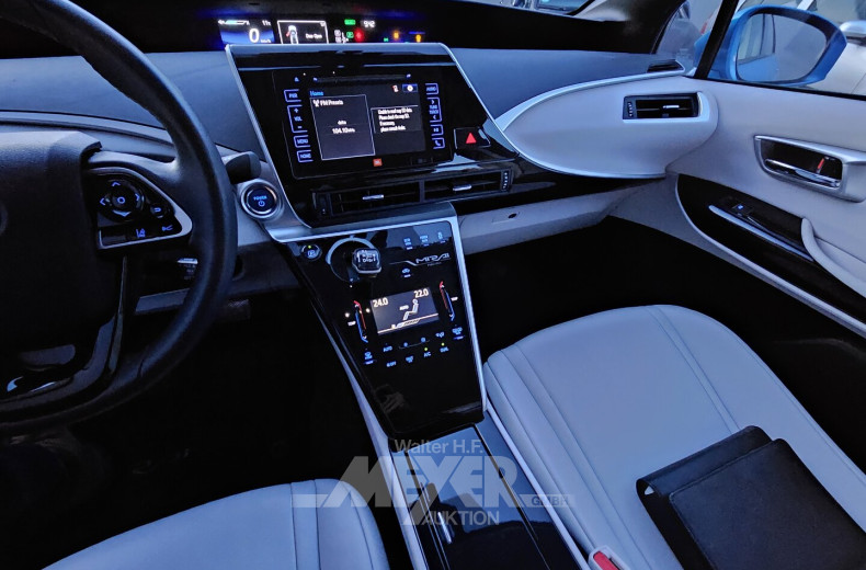 Toyota Mirai, blau metallic