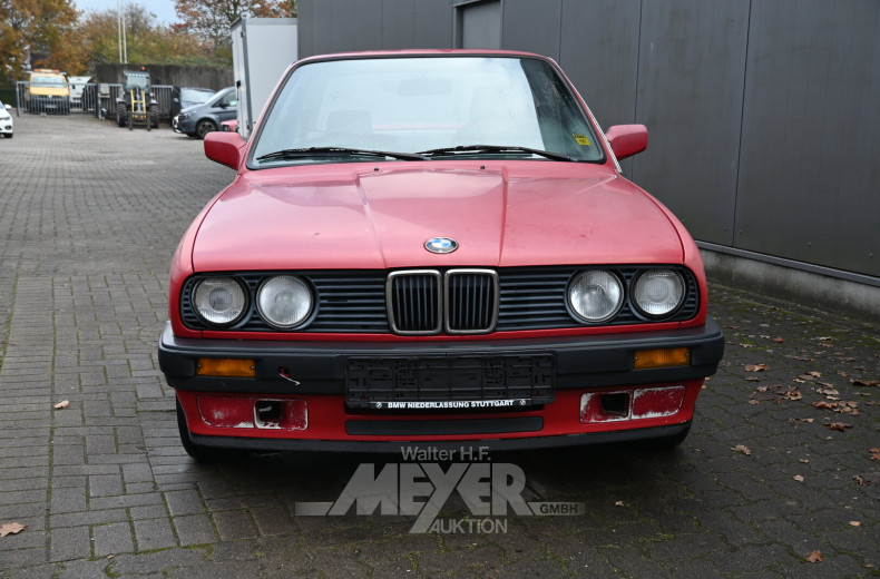 BMW 318i E30 coupé, zinnoberrot