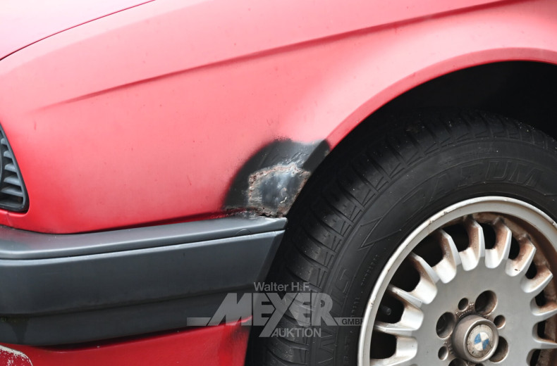 BMW 318i E30 coupé, zinnoberrot