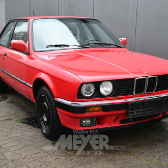 BMW 316i E30 coupé, brillantrot
