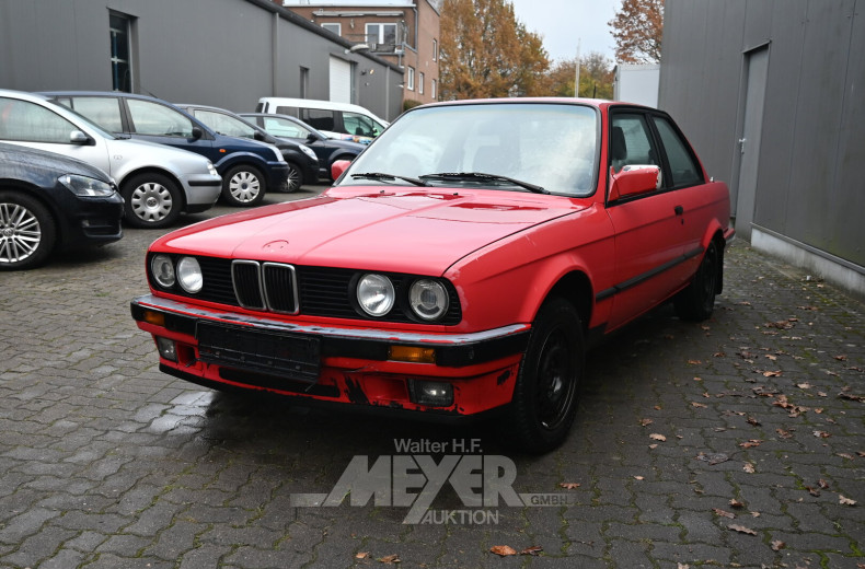 BMW 316i E30 coupé, brillantrot