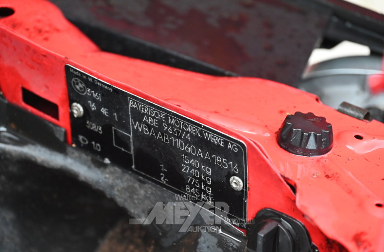 BMW 316i E30 coupé, brillantrot