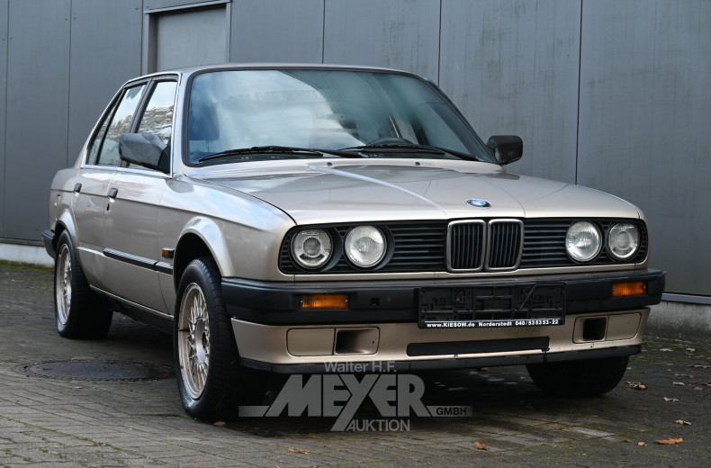 BMW 316i E30 limousine, kashmirsilber metallic
