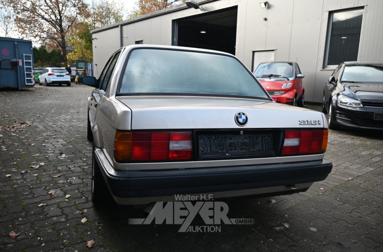 BMW 316i E30 limousine, kashmirsilber metallic