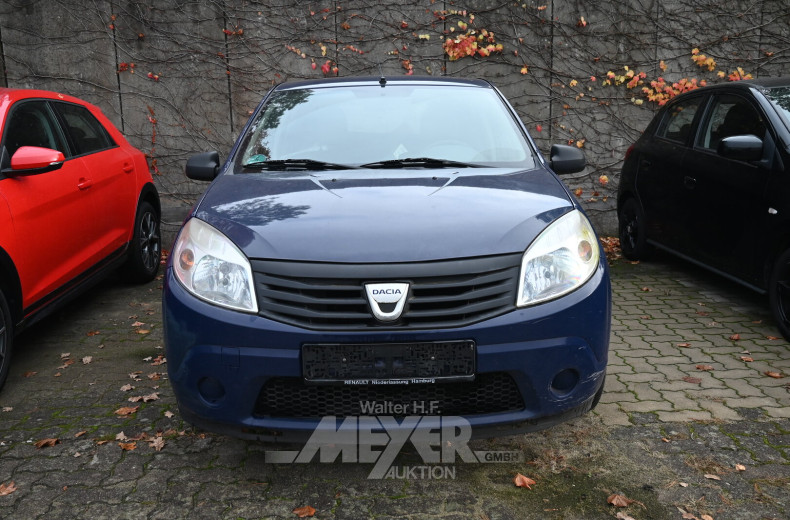 Dacia Sandero, dkl. blau