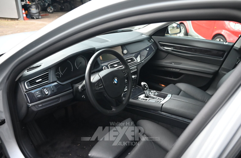 BMW 730d Limousine, Silber