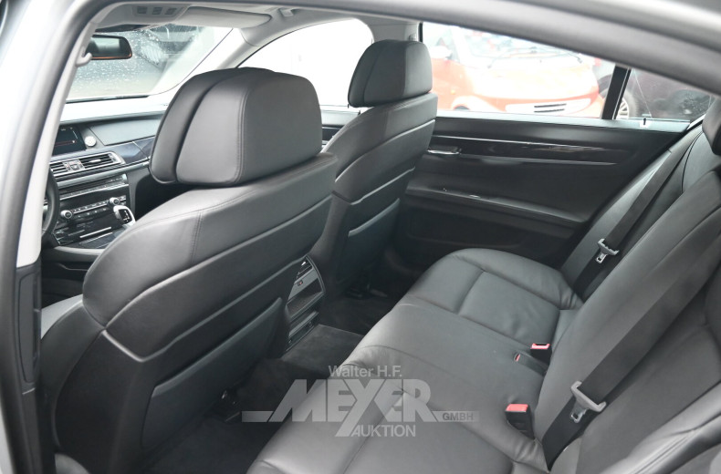 BMW 730d Limousine, Silber