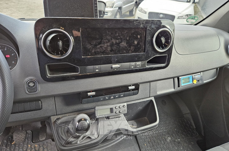 Mercedes-Benz Sprinter m. Isolier-Kühlkofferaufbau KIESLING