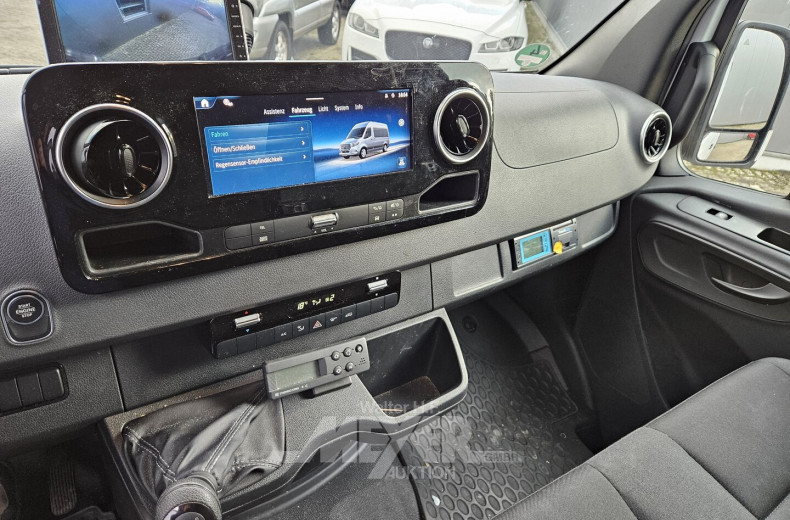 Mercedes-Benz Sprinter m. Isolier-Kühlkofferaufbau KIESLING