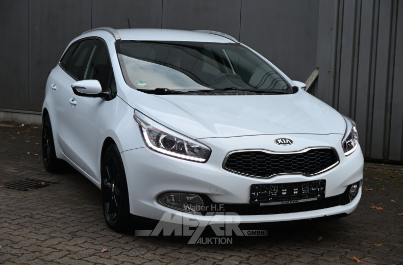 Kia Ceed, weiß