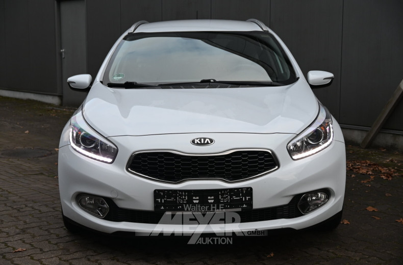 Kia Ceed, weiß