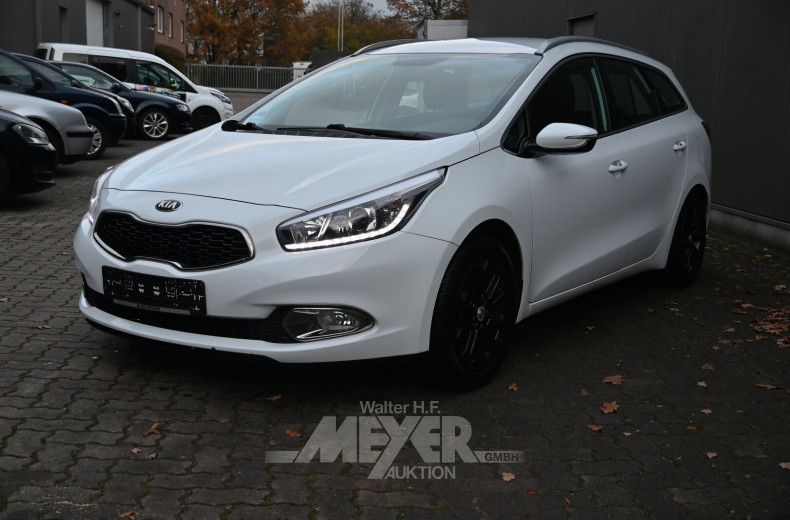 Kia Ceed, weiß