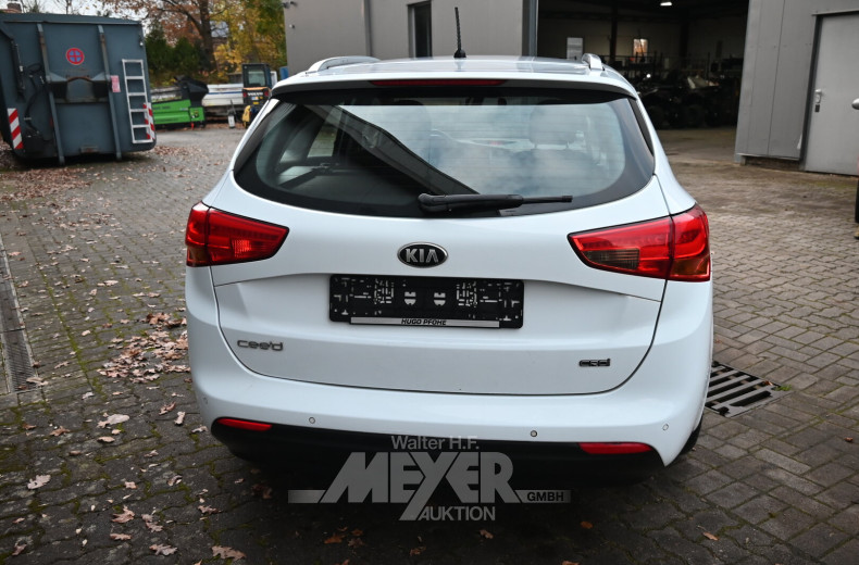 Kia Ceed, weiß