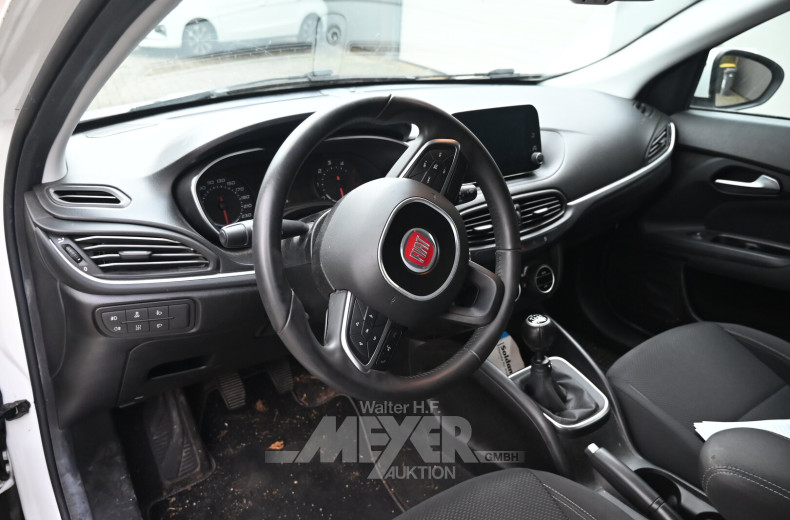 Fiat Tipo 1.6 MultiJet Lounge, weiß