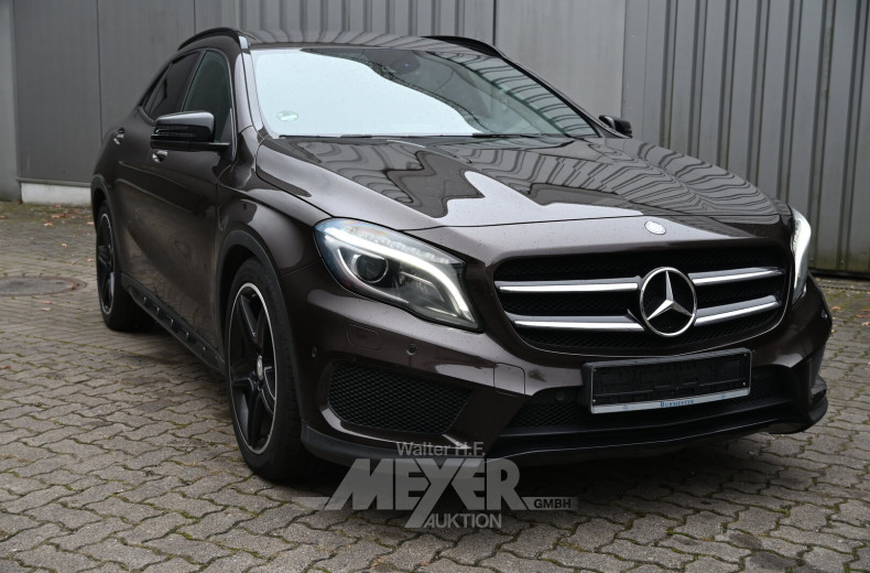 Mercedes-Benz GLA 220 CDI 4Matic Off-Roader AMG Line, orientbrown metallic