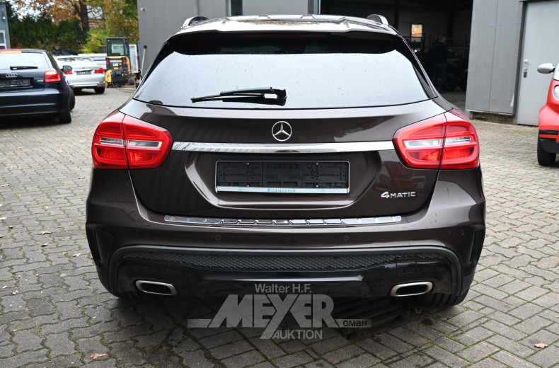 Mercedes-Benz GLA 220 CDI 4Matic Off-Roader AMG Line, orientbrown metallic