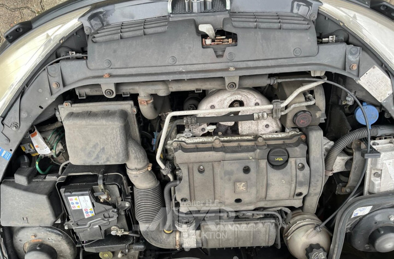 Volkswagen Polo 6n, silber