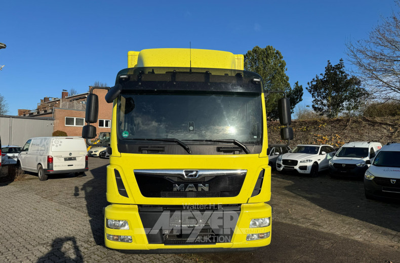 MAN TGM 15.250, Kofferaufbau Junge mit Ladebordwand