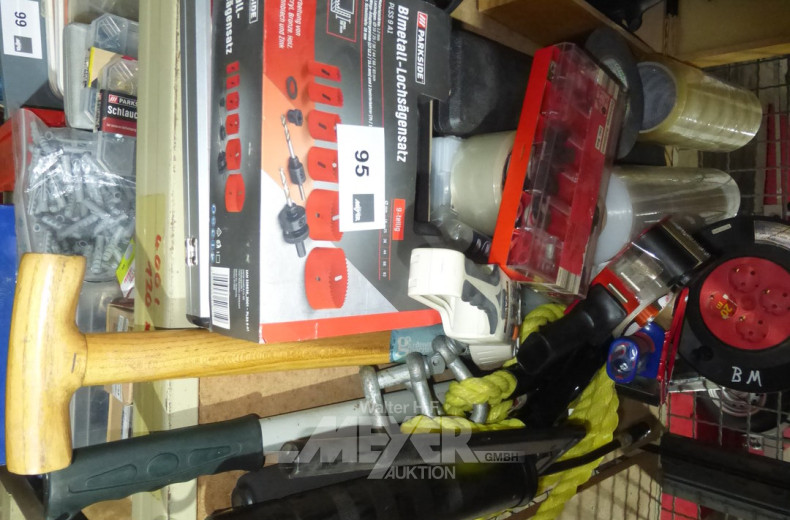 Posten Handwerksgeräte sowie Verbrauchsmaterialien, u.a. Edelstahl-Spaten, Astschere, Klebebänder, Abroller, Fettpresse etc.