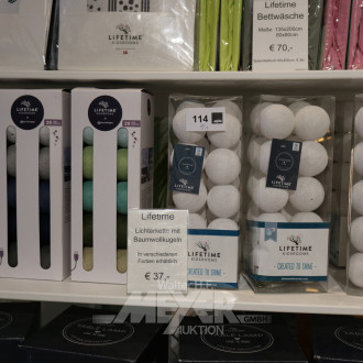 8 Lichterketten mit kl. Baumwollkugeln, versch. Farben