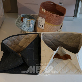 Posten, best. aus 5 Körben u. Aufbewahrungstaschen, sowie 1 Decke