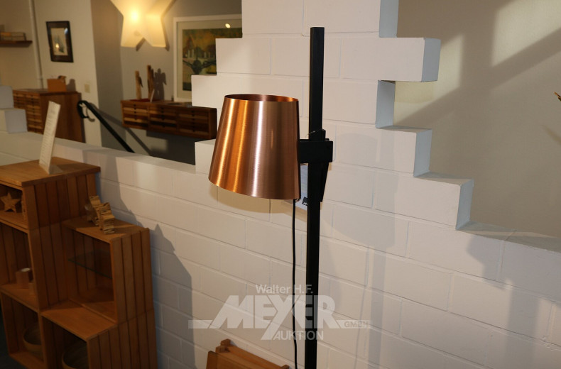 Stehleuchte, höhenverstellbar