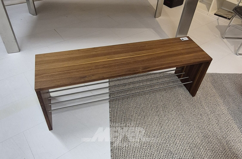 Dielenbank mit Schuhablage