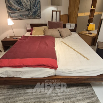 Bett inkl. 2 Schlafsystemen