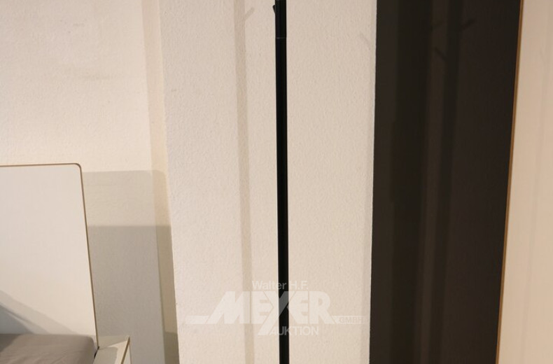 Anlehngarderobe, Schwarz matt